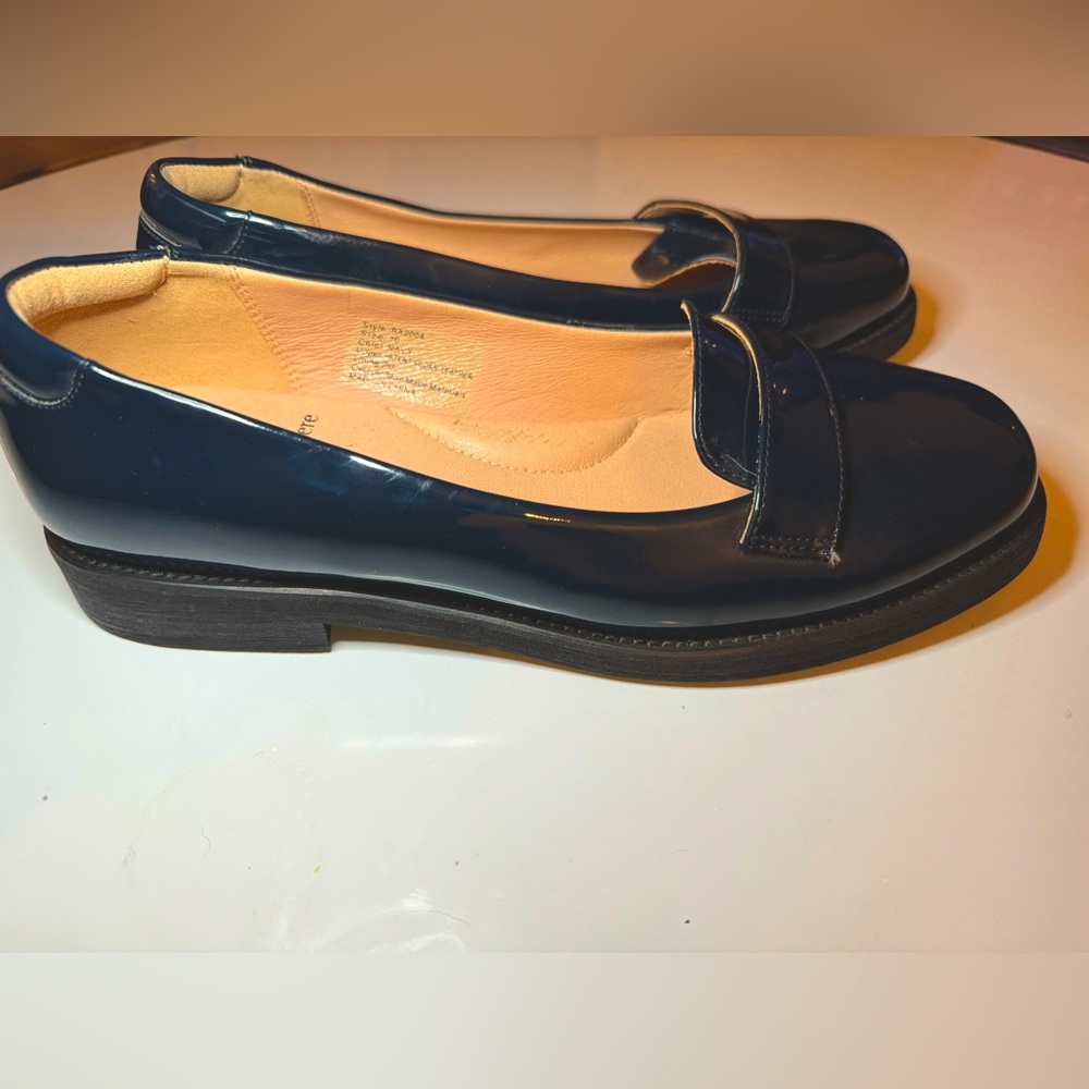 The Signature Loafer